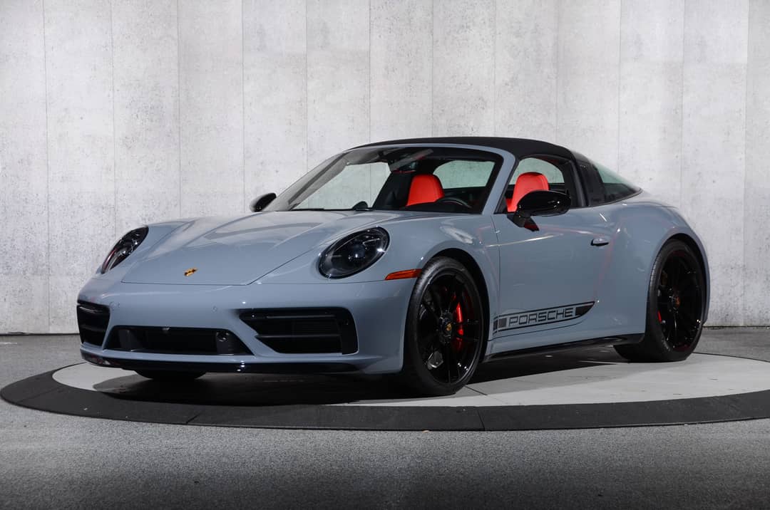 2024 Porsche 911 Targa 4 GTS — photo 18