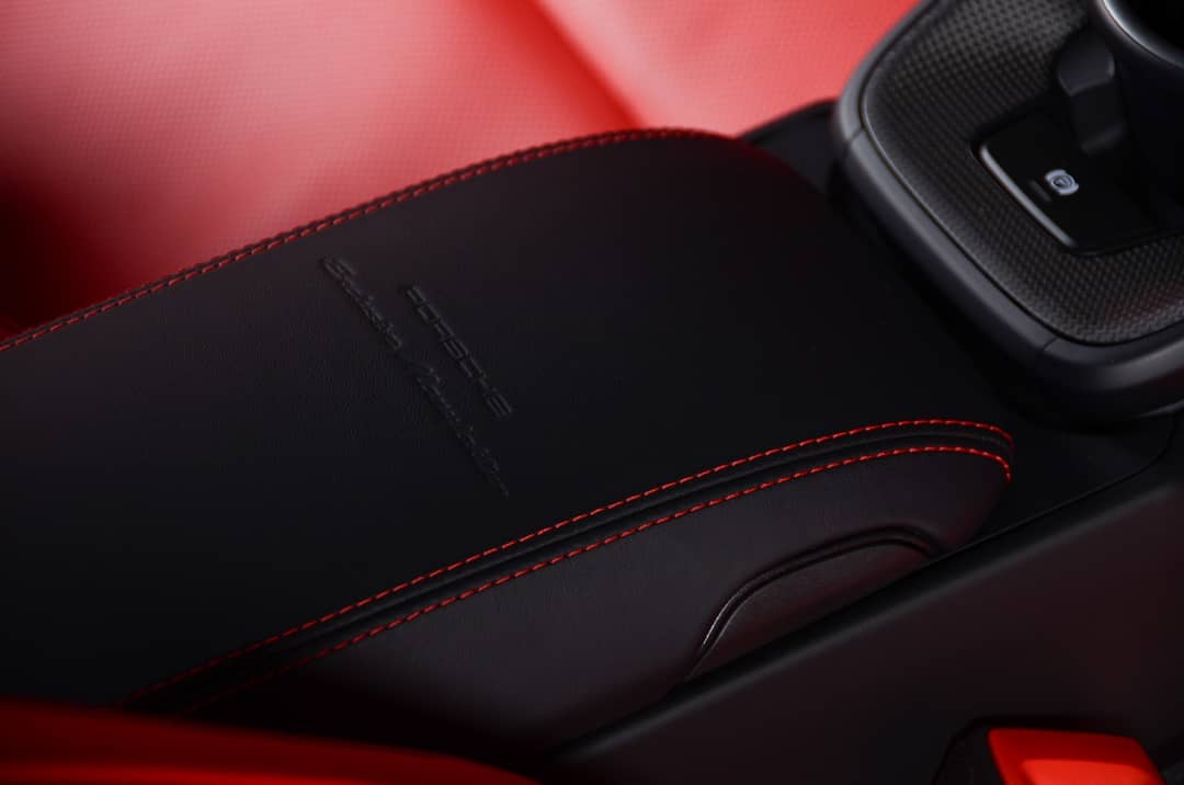 2024 Porsche 911 Targa 4 GTS — photo 38
