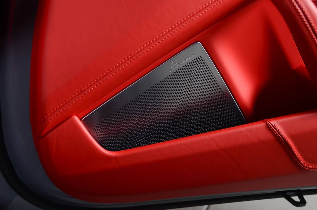 2024 Porsche 911 Targa 4 GTS — photo 41