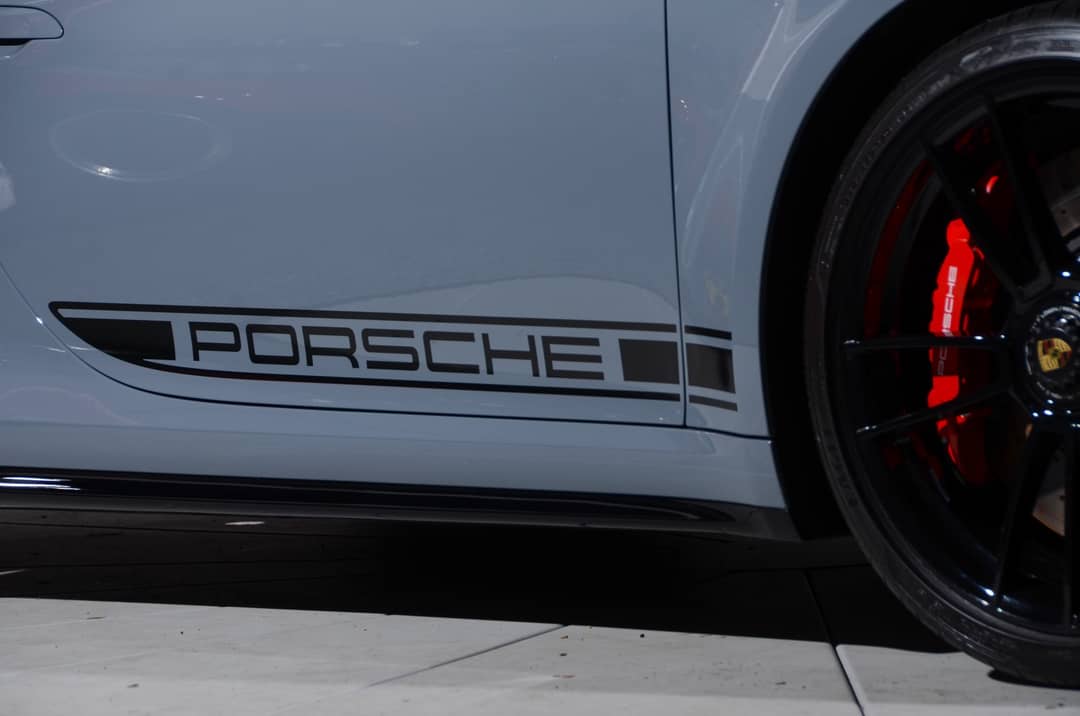 2024 Porsche 911 Targa 4 GTS — photo 9