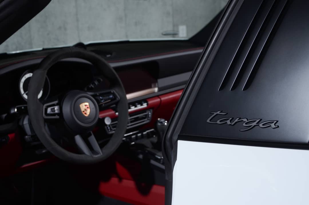 2024 Porsche 911 Targa 4 GTS — photo 27