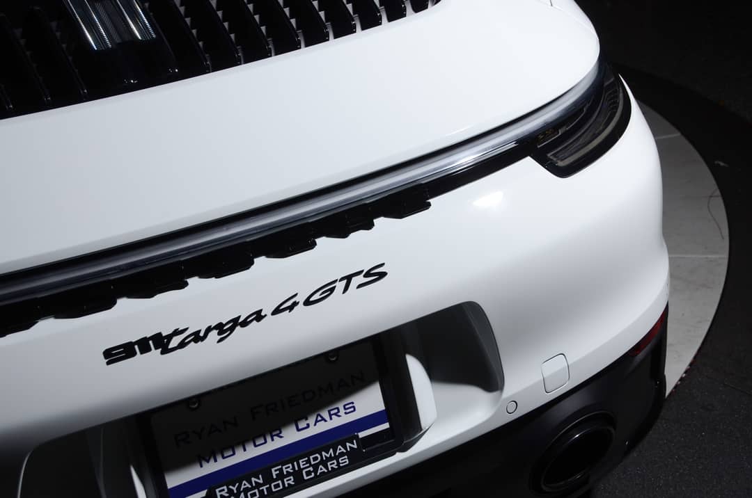 2024 Porsche 911 Targa 4 GTS — photo 28