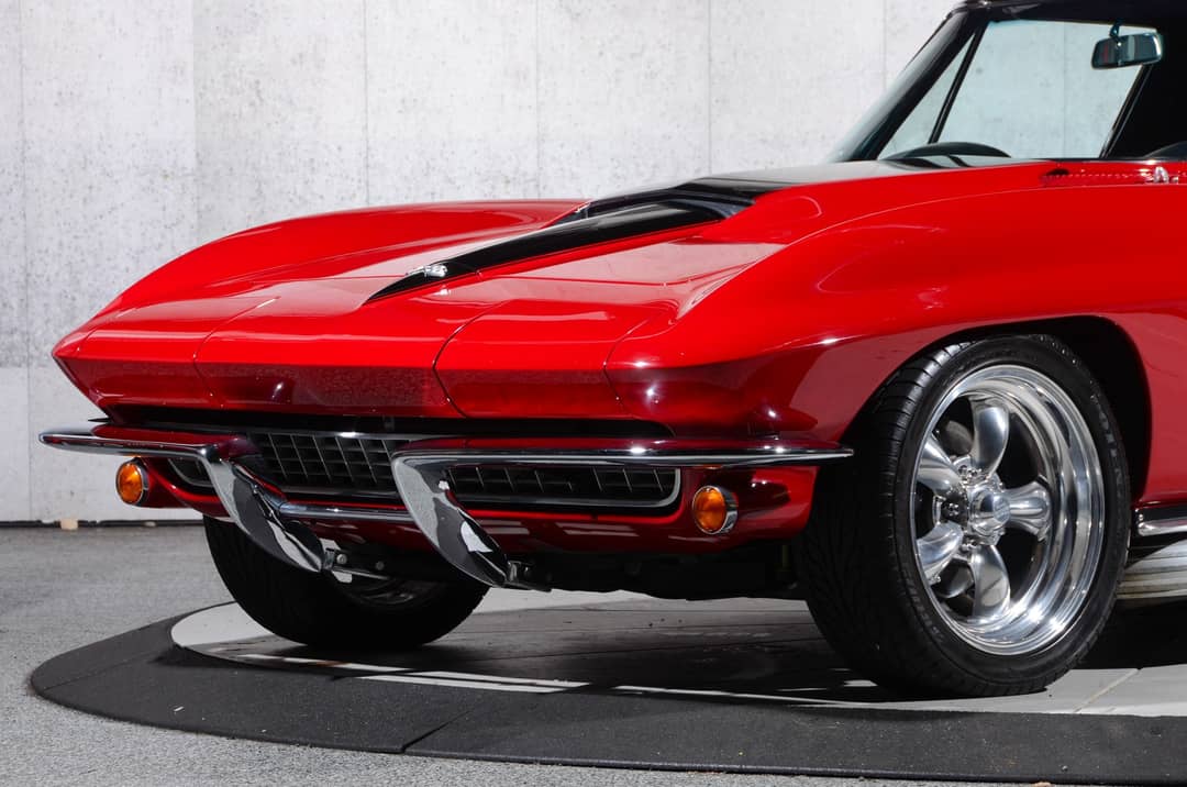 1967 Chevrolet Corvette — photo 12