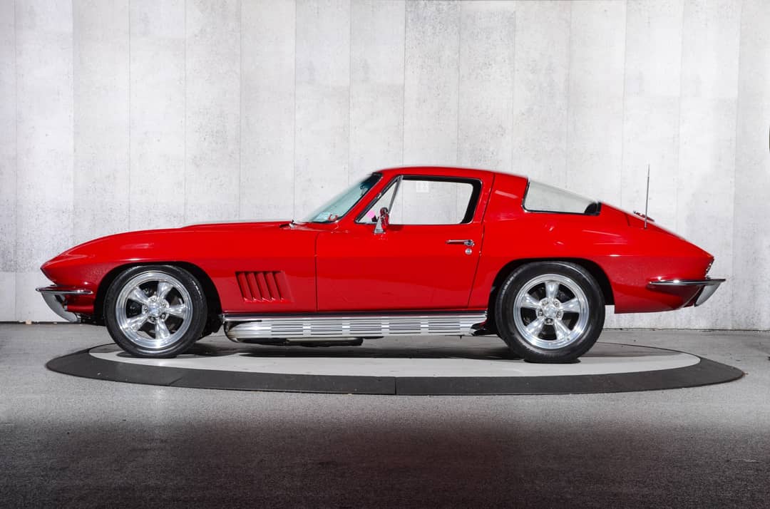 1967 Chevrolet Corvette — photo 15
