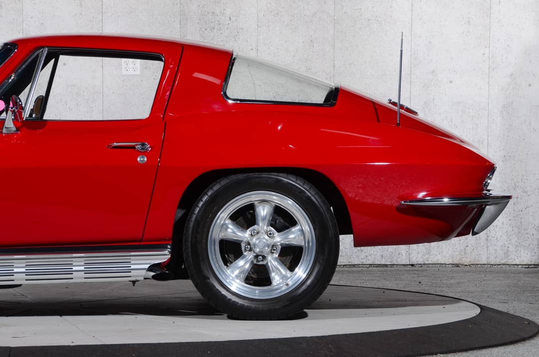 1967 Chevrolet Corvette — photo 16
