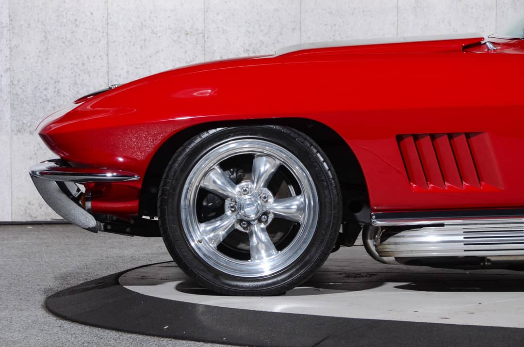 1967 Chevrolet Corvette — photo 17