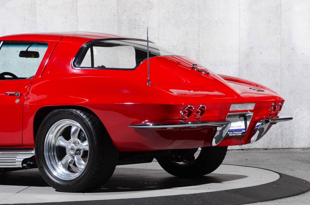 1967 Chevrolet Corvette — photo 18