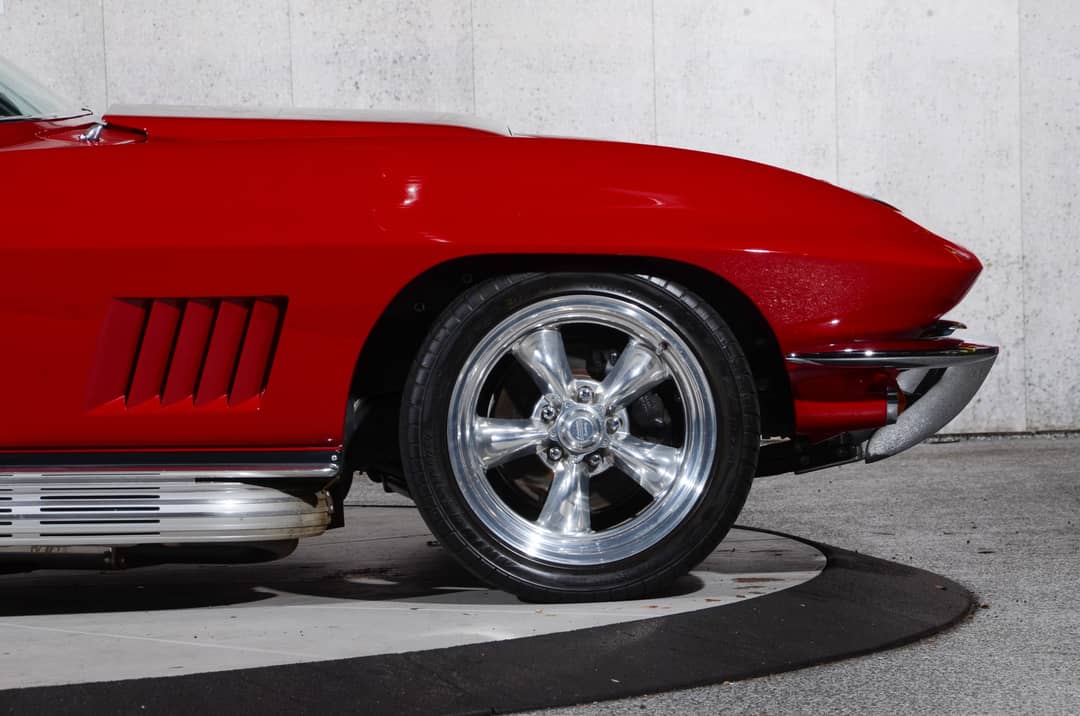 1967 Chevrolet Corvette — photo 3