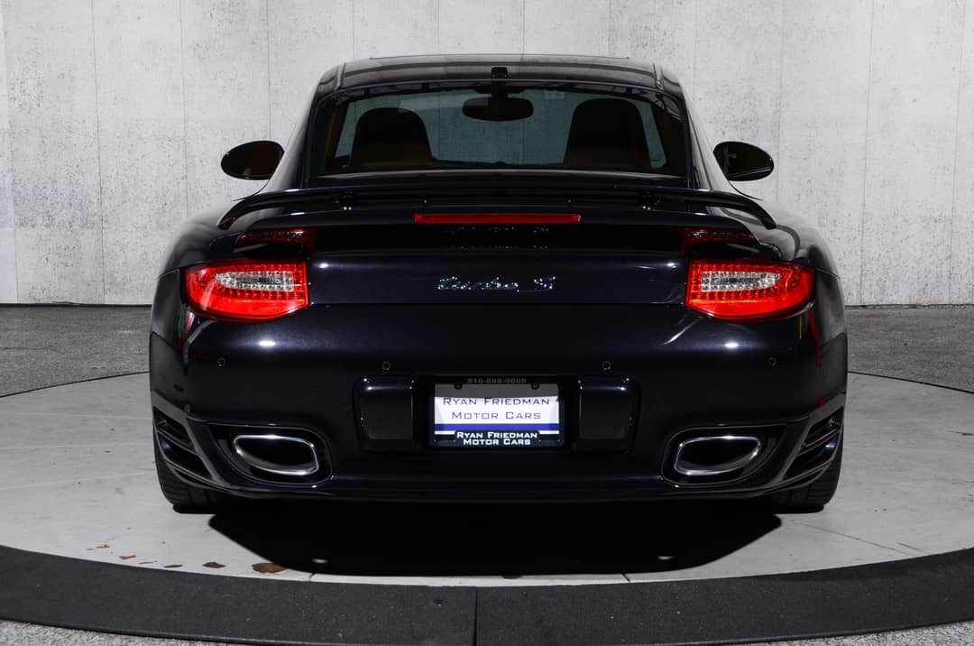 2011 Porsche 911 Turbo S — photo 20