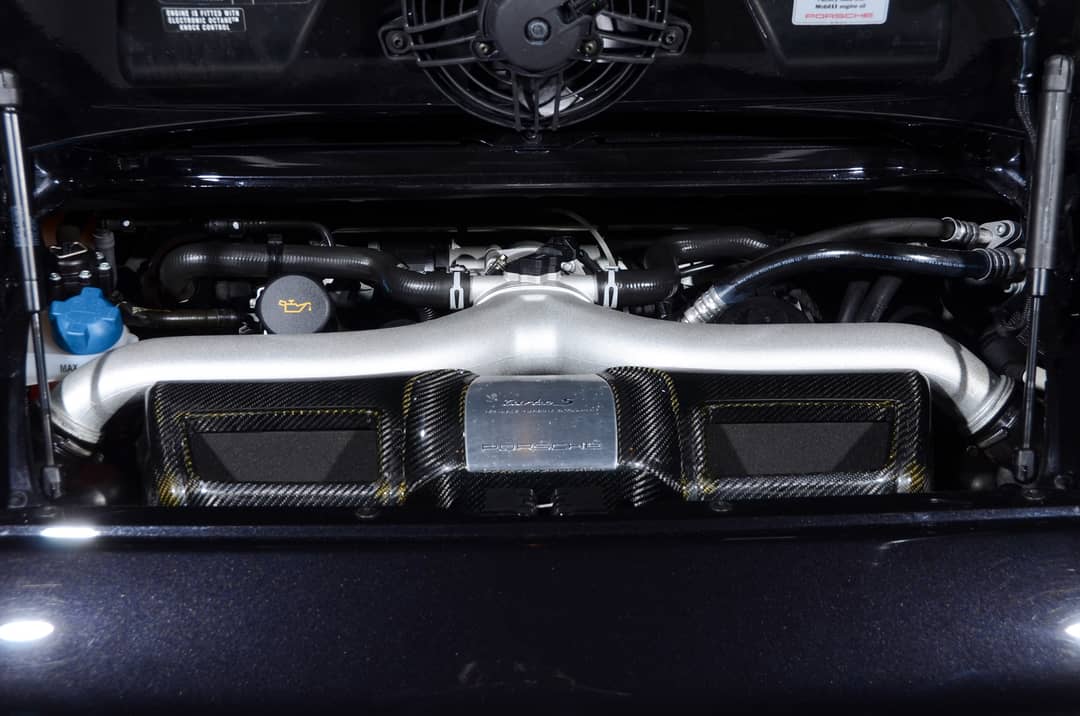 2011 Porsche 911 Turbo S — photo 22