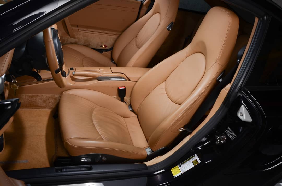 2011 Porsche 911 Turbo S — photo 44
