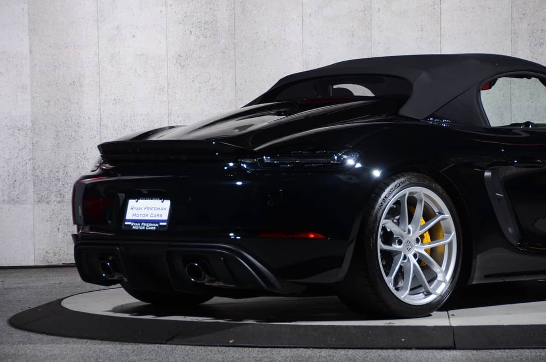 2021 Porsche 718 Boxster Spyder — photo 4