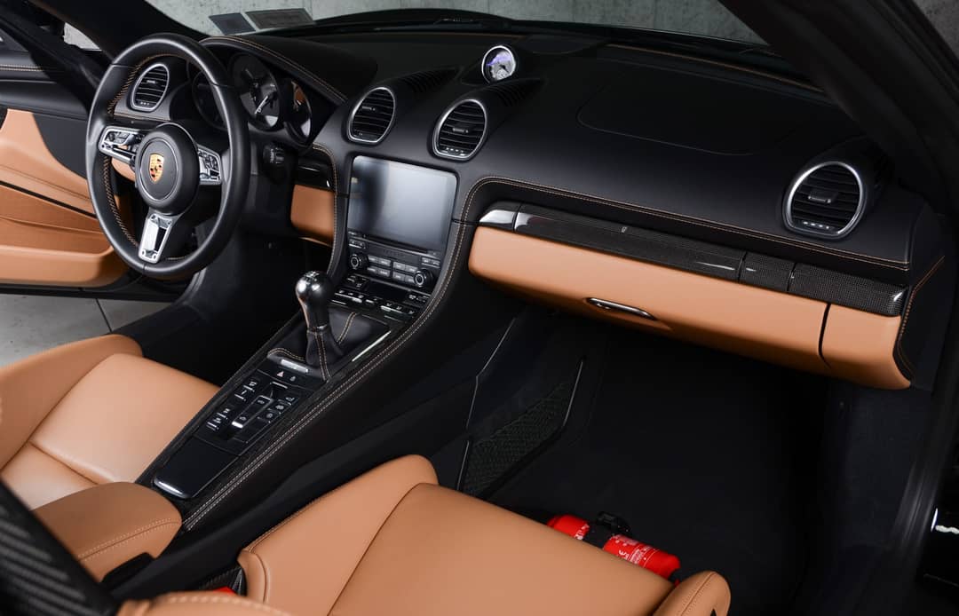 2021 Porsche 718 Boxster Spyder — photo 33