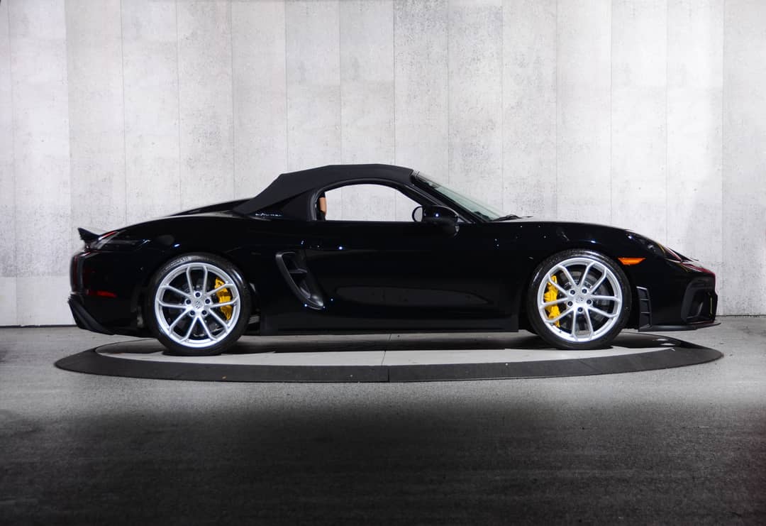 2021 Porsche 718 Boxster Spyder — photo 6