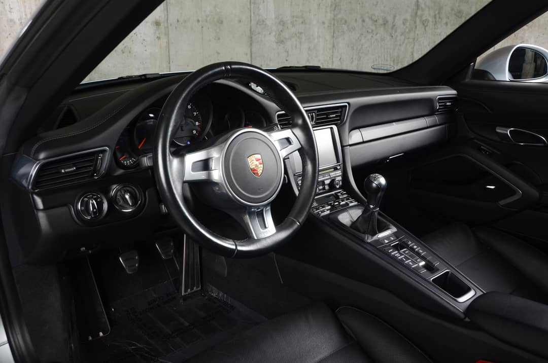 2016 Porsche 911 Targa 4 GTS — photo 39