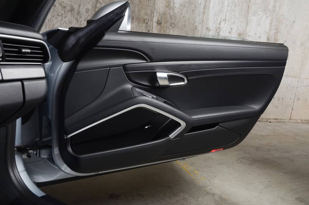 2016 Porsche 911 Targa 4 GTS — photo 41