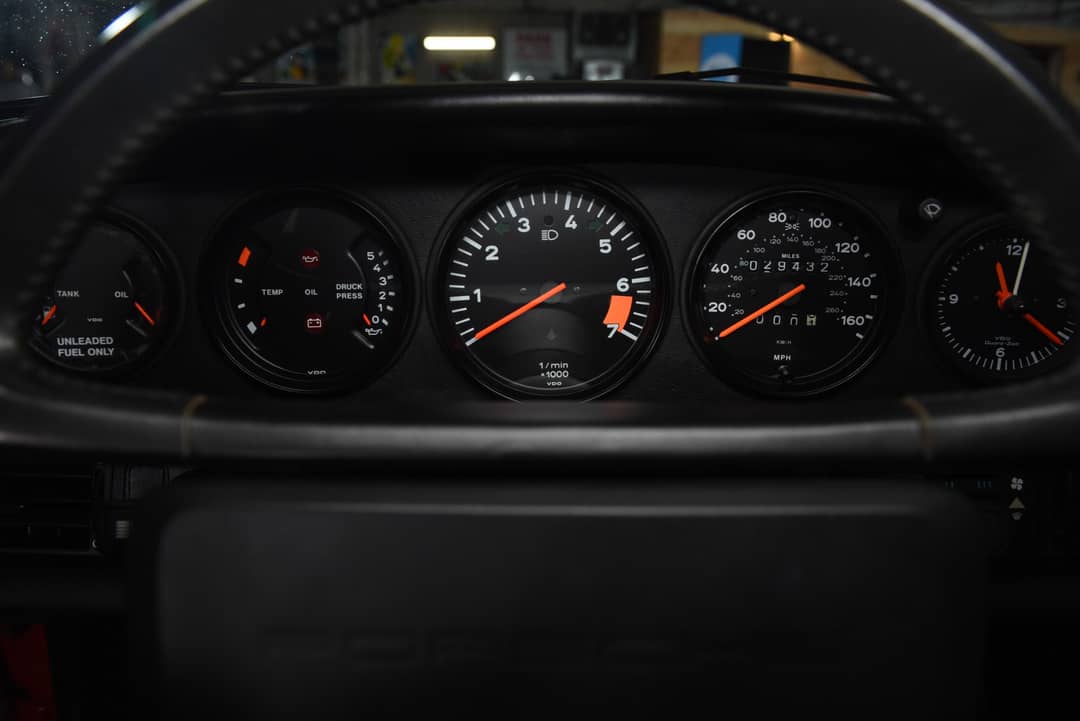 1989 Porsche 911 Targa Carrera — photo 22