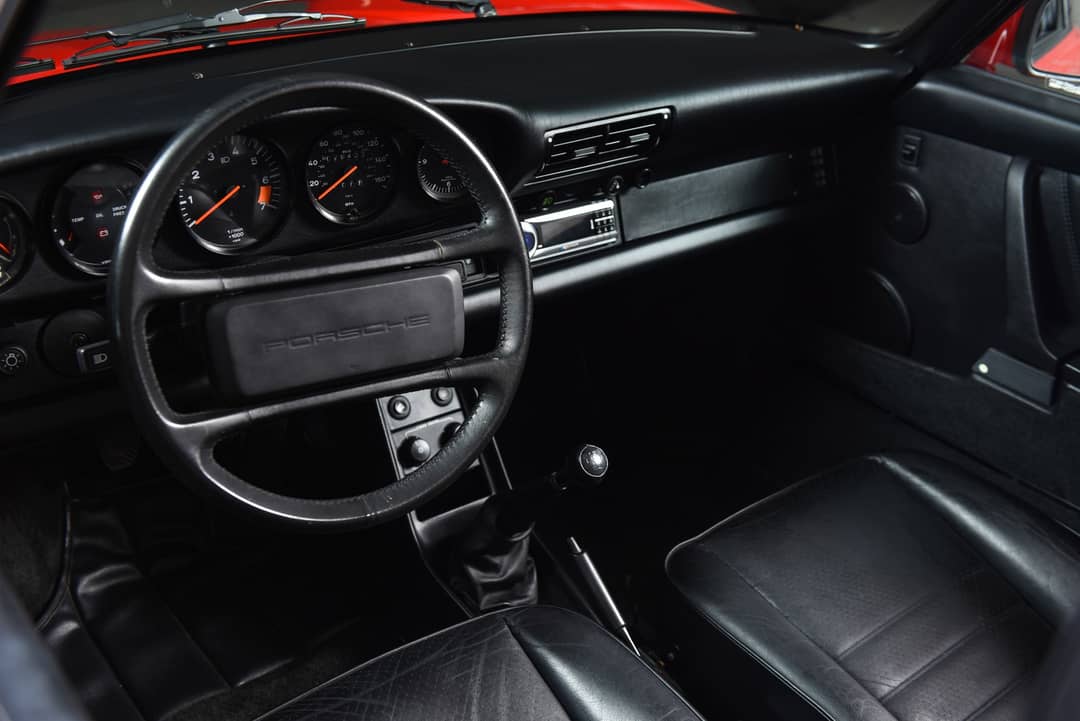 1989 Porsche 911 Targa Carrera — photo 10