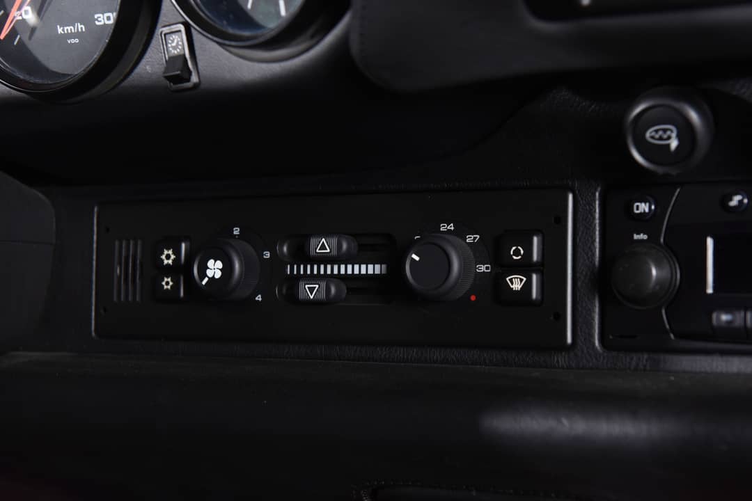 1998 Porsche 911 Carrera S — photo 18
