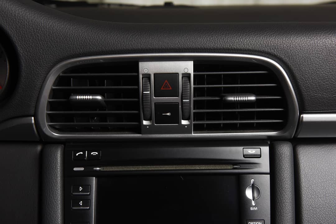 2010 Porsche 911 Carrera S — photo 19