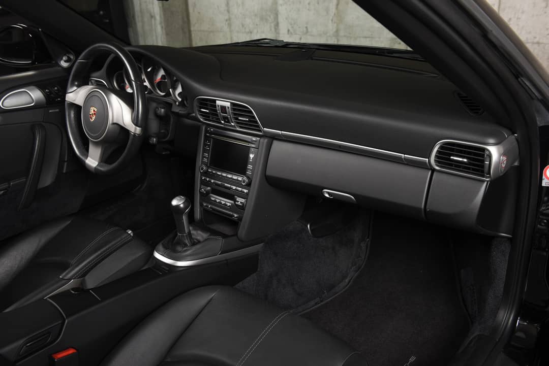 2010 Porsche 911 Carrera S — photo 27