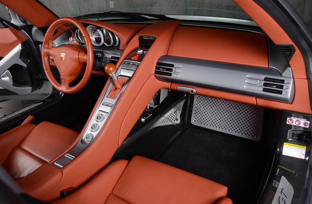 2005 Porsche Carrera GT — photo 20