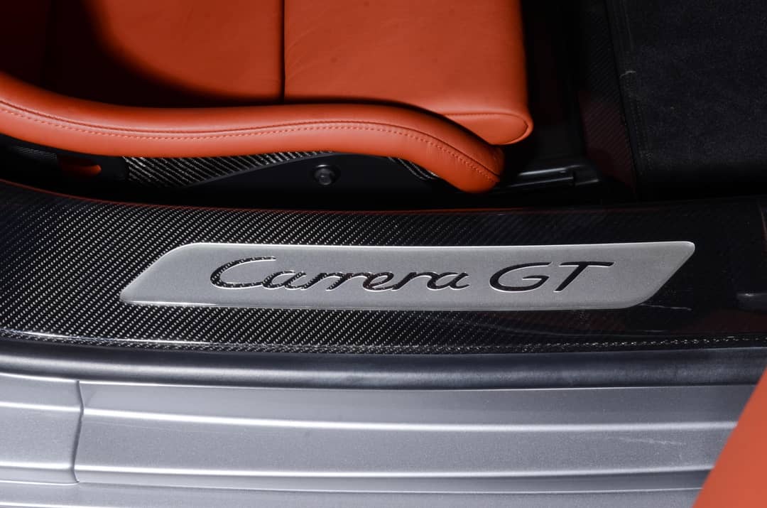 2005 Porsche Carrera GT — photo 24