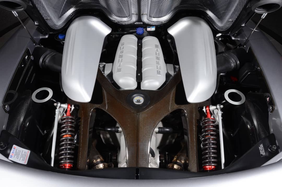 2005 Porsche Carrera GT — photo 37
