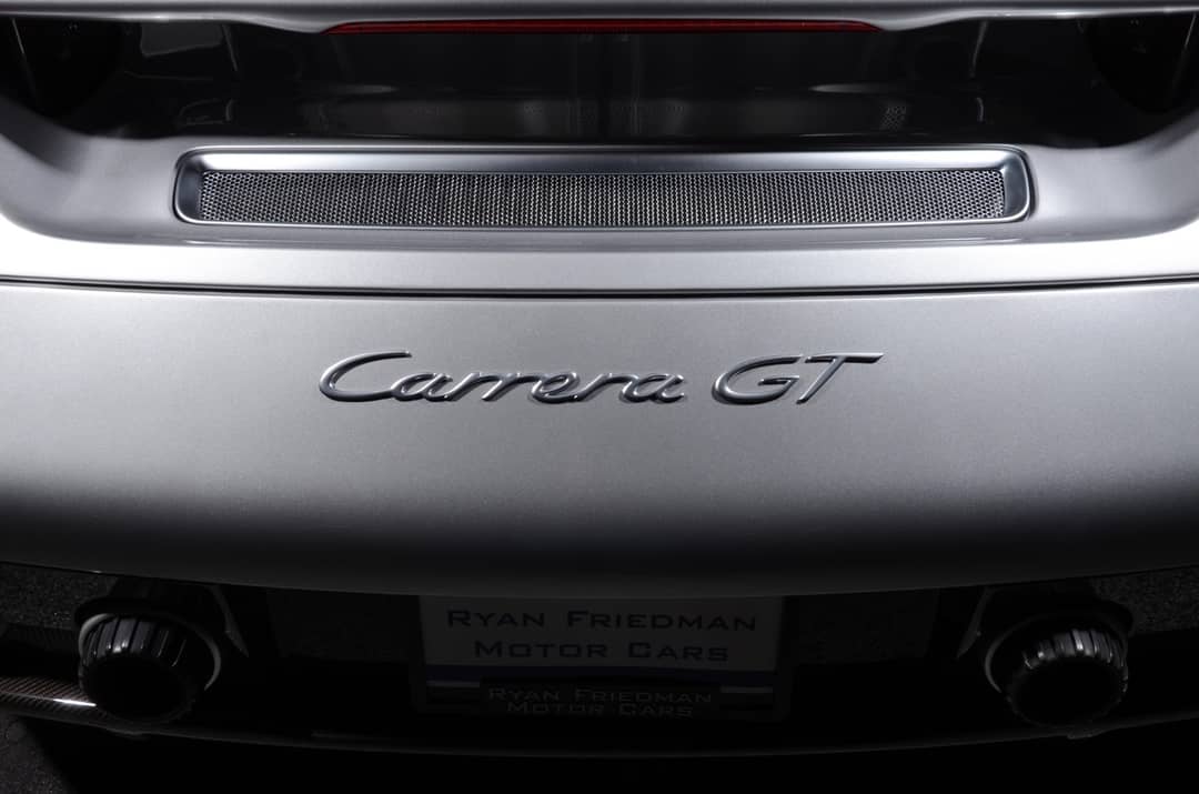 2005 Porsche Carrera GT — photo 43
