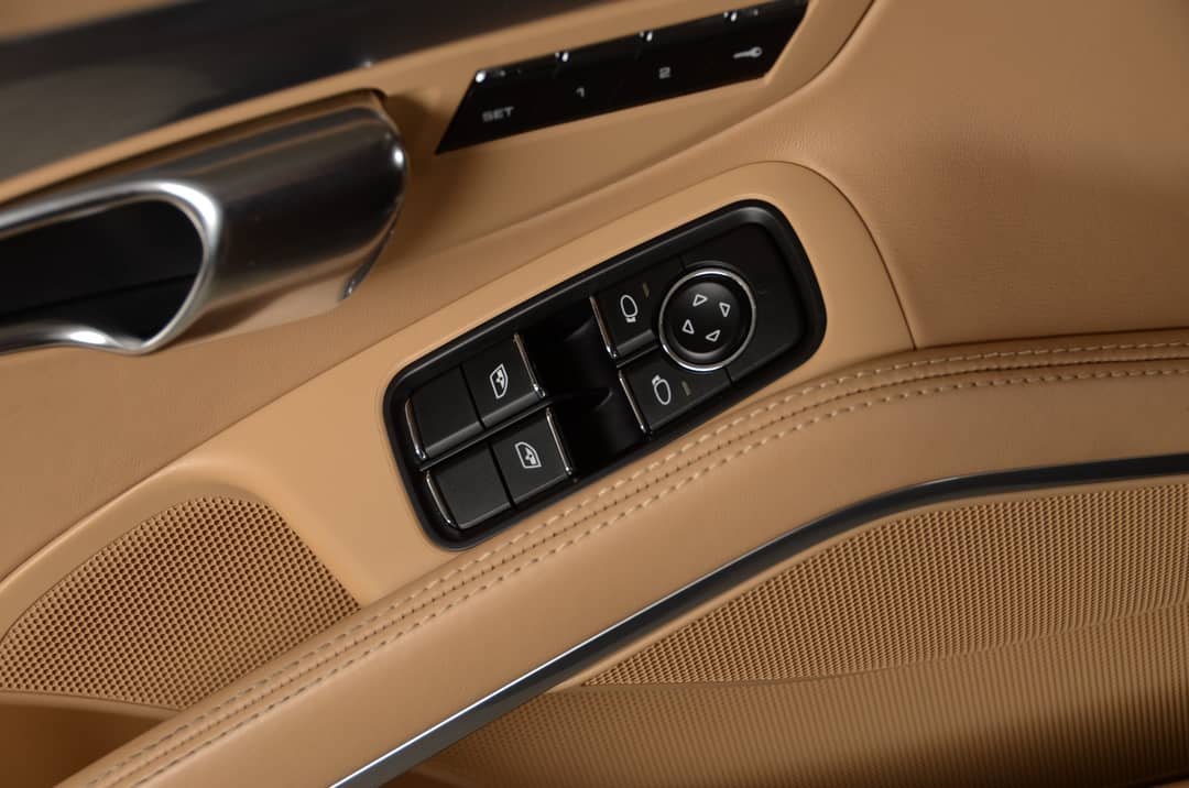 2014 Porsche 911 Carrera S — photo 21