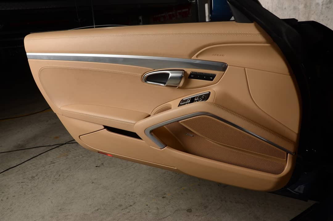 2014 Porsche 911 Carrera S — photo 22