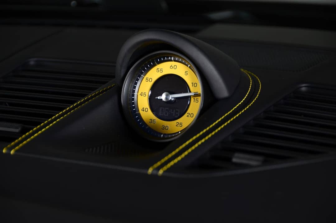 2024 Porsche 911 Targa 4 GTS — photo 8