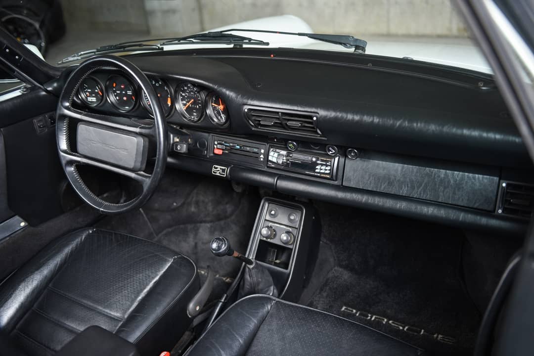 1987 Porsche 911 Carrera — photo 23