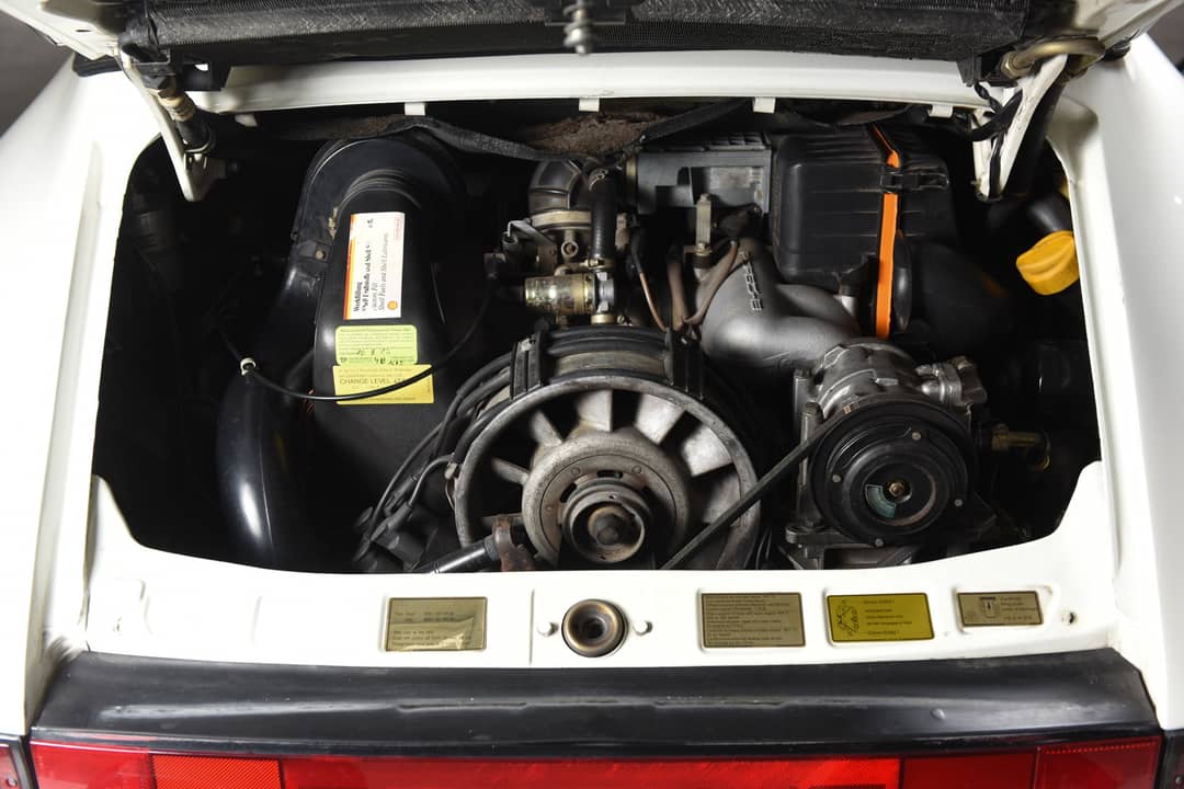 1987 Porsche 911 Carrera — photo 31