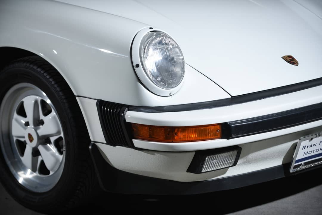 1987 Porsche 911 Carrera — photo 42