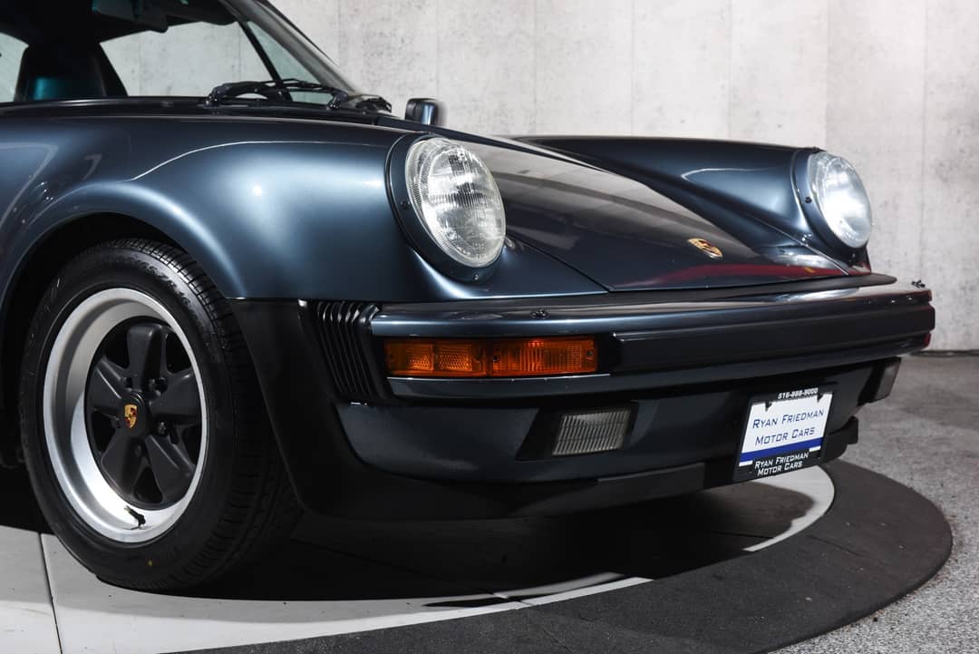 1988 Porsche 911 Carrera Turbo Targa — photo 3