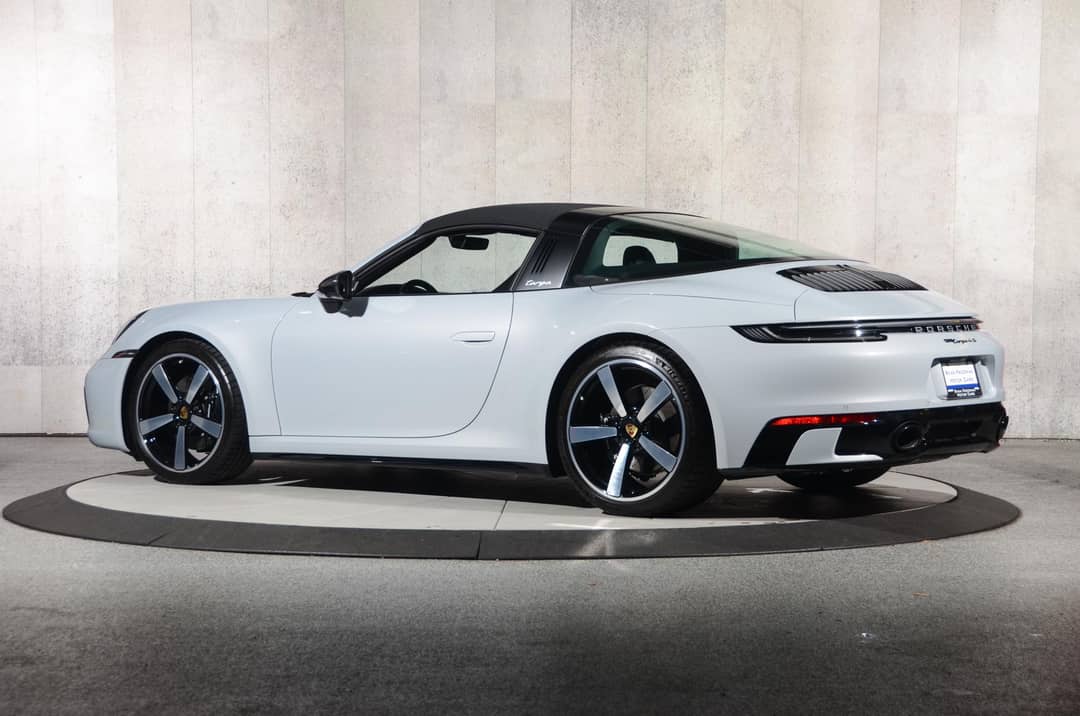 2024 Porsche 911 Targa 4S — photo 34