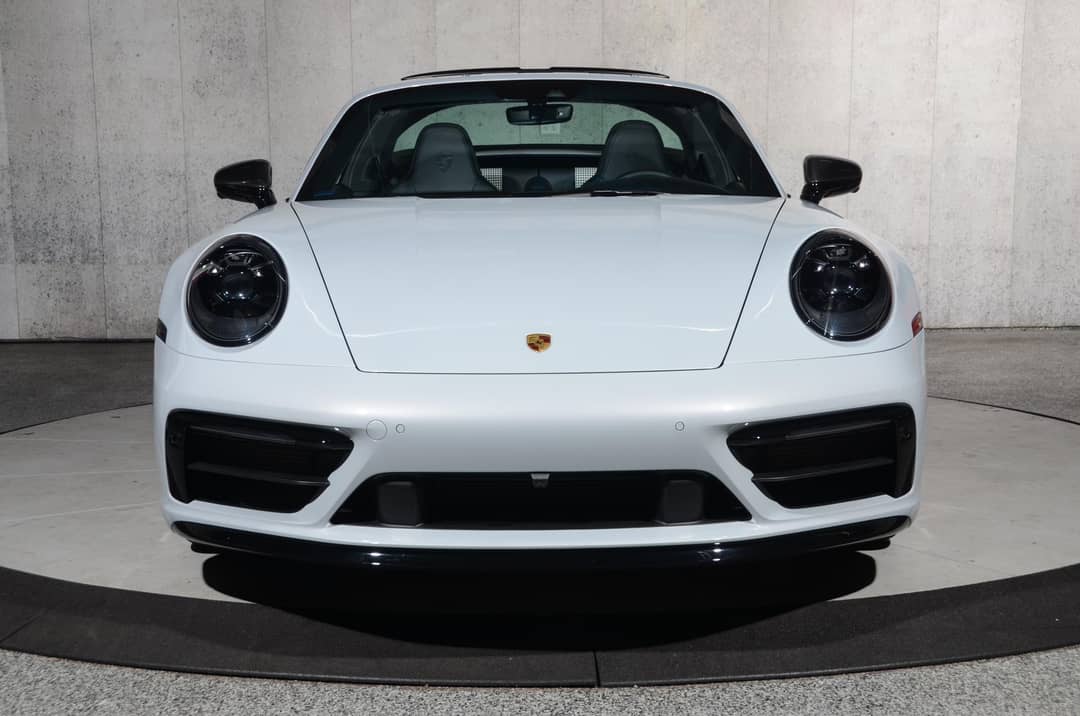 2024 Porsche 911 Targa 4S — photo 8