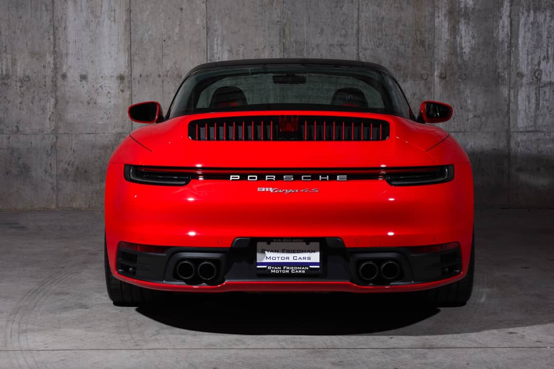 2024 Porsche 911 Targa 4S — photo 11