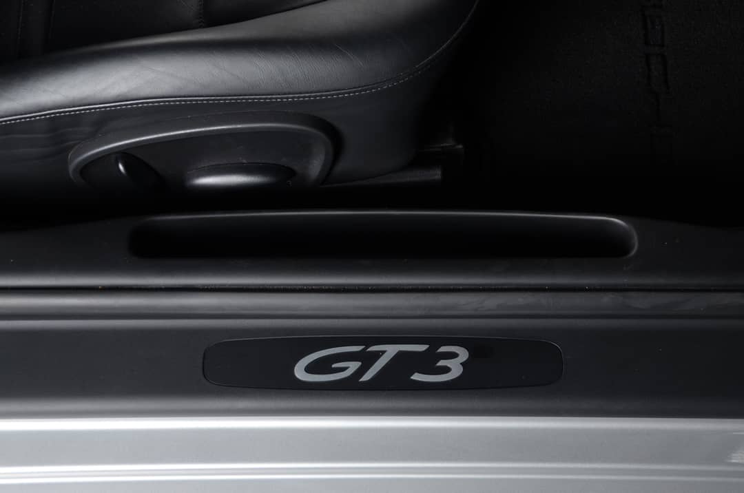 2004 Porsche 911 GT3 — photo 25