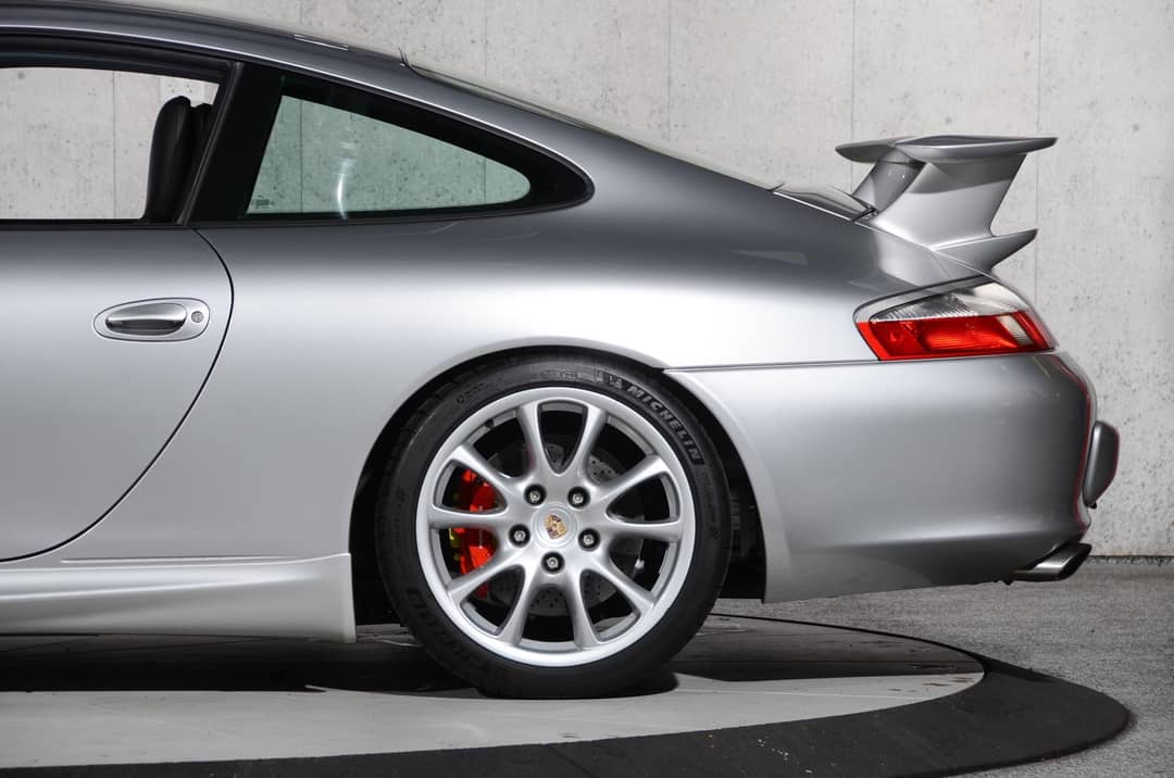 2004 Porsche 911 GT3 — photo 8