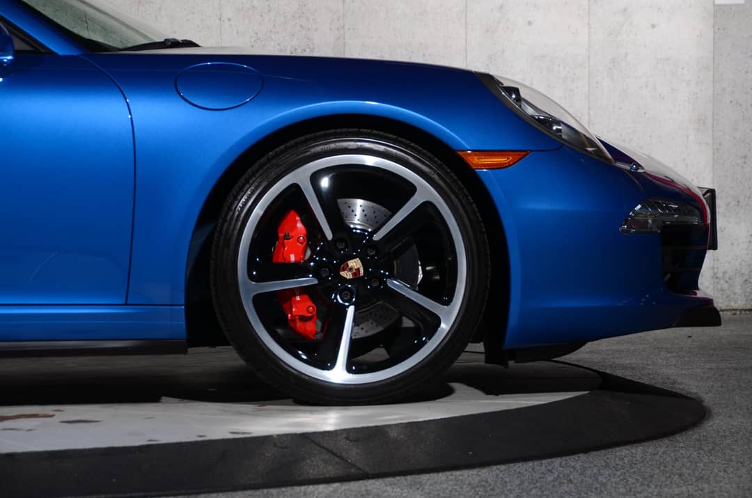 2015 Porsche 911 Carrera 4S — photo 12
