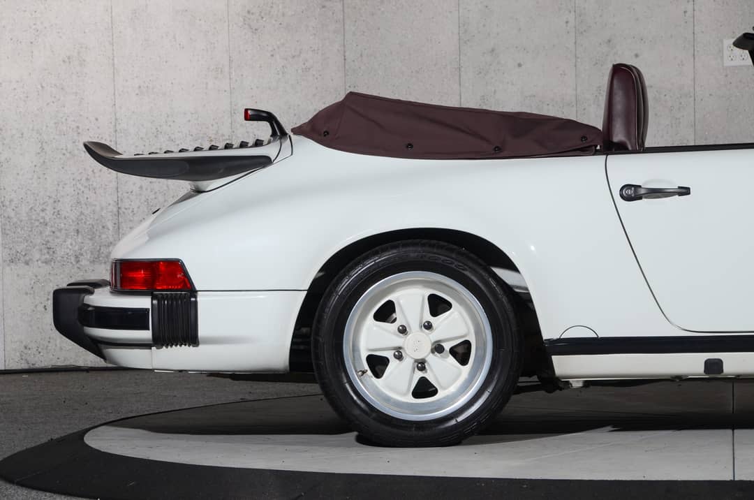 1987 Porsche 911 Carrera — photo 25