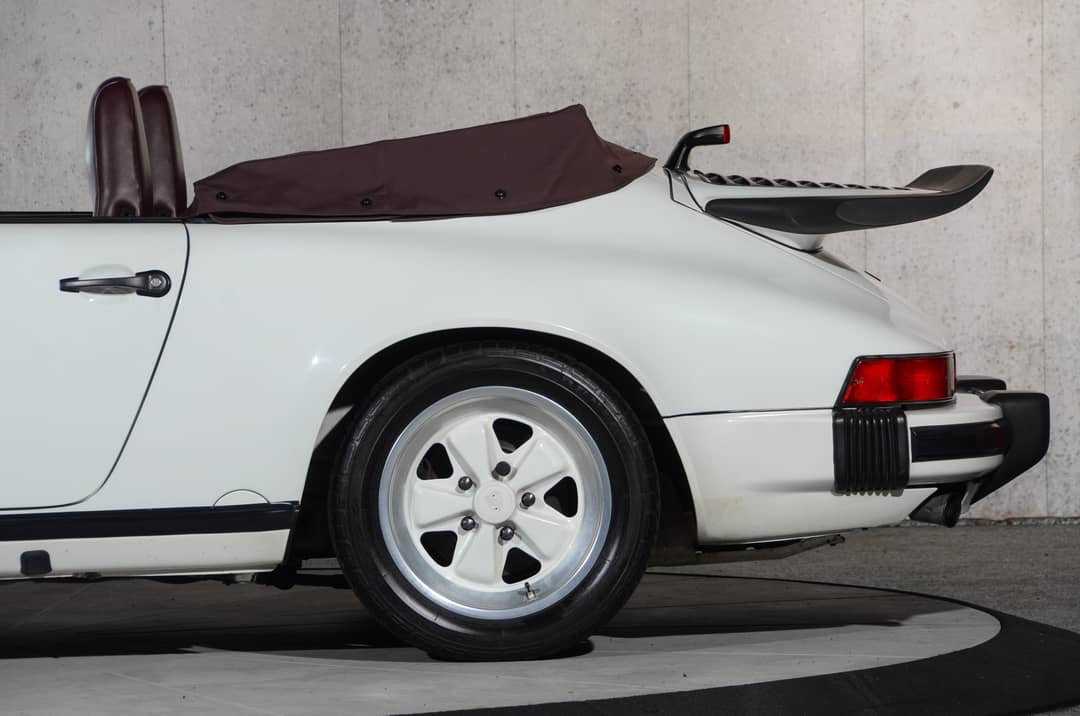 1987 Porsche 911 Carrera — photo 26