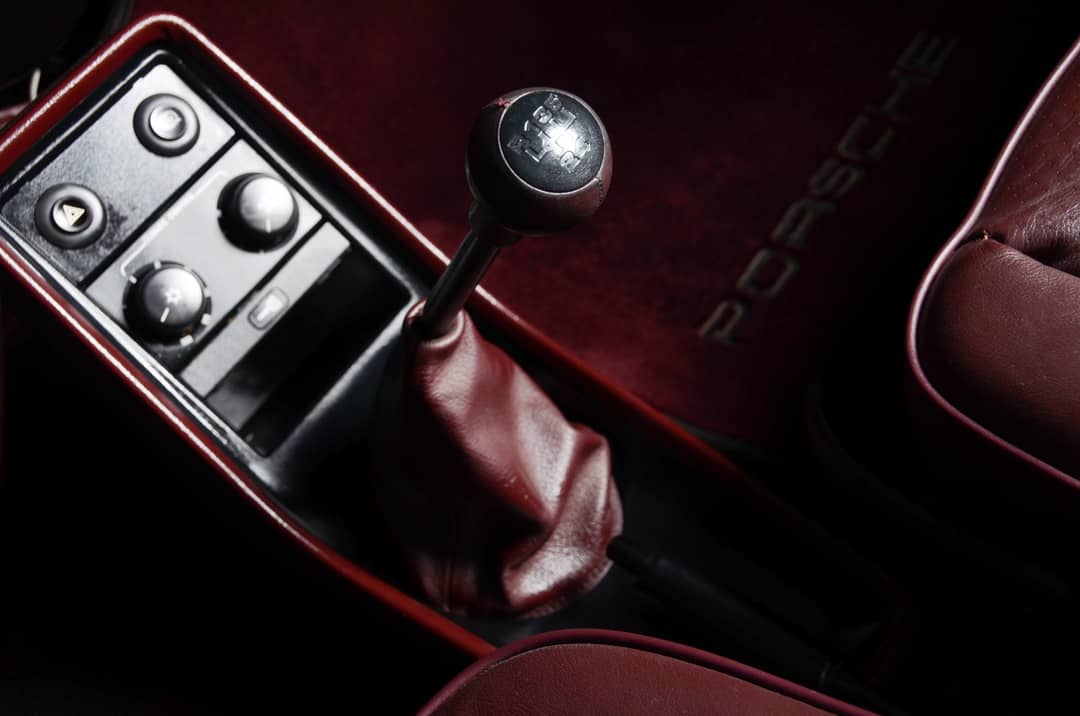 1987 Porsche 911 Carrera — photo 45