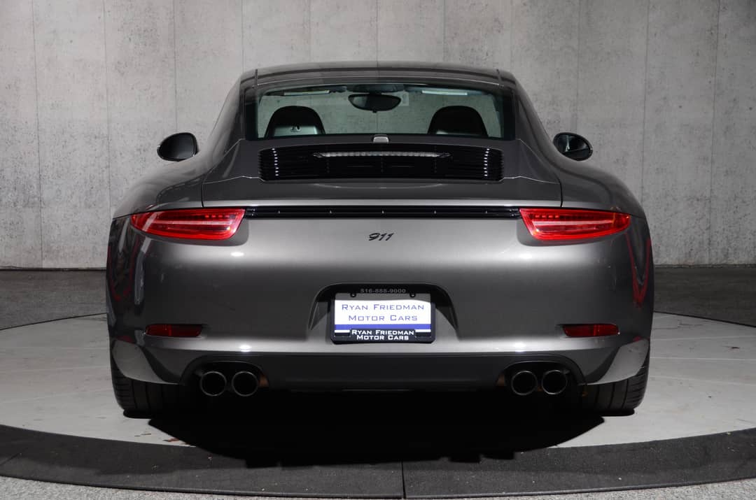 2016 Porsche 911 Carrera GTS — photo 11