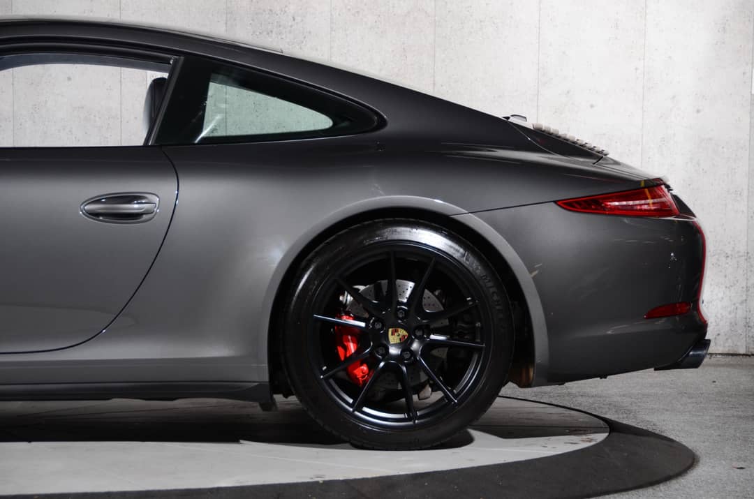 2016 Porsche 911 Carrera GTS — photo 14