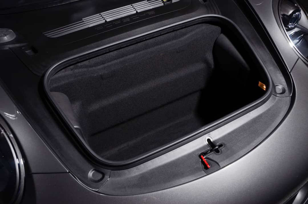 2016 Porsche 911 Carrera GTS — photo 27