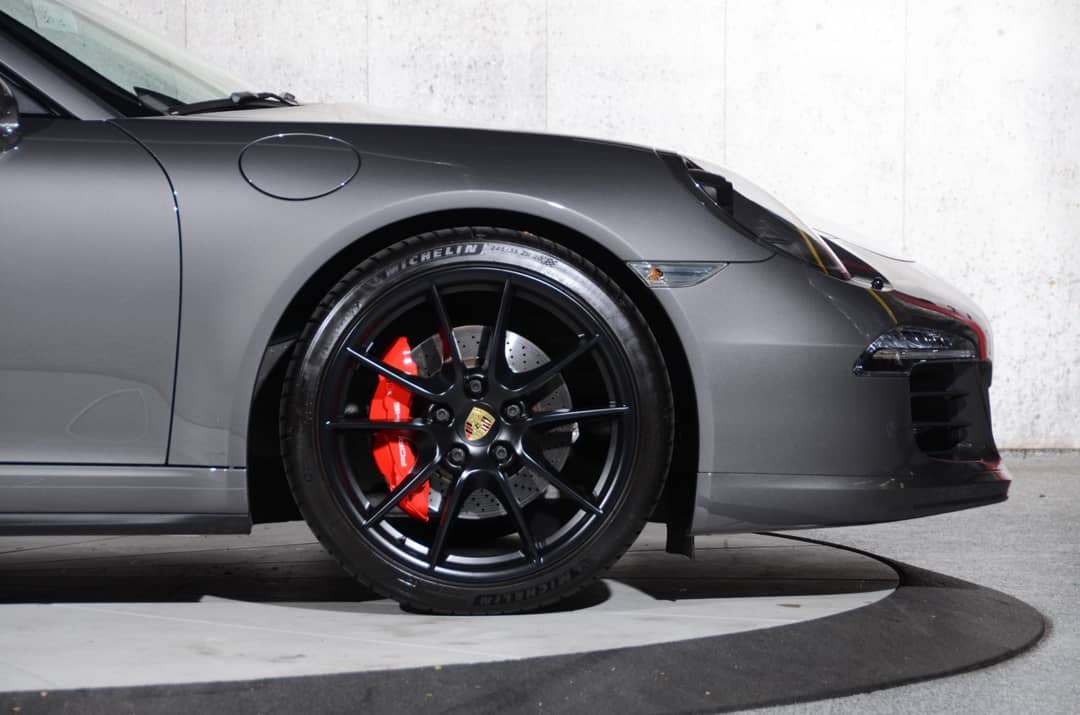 2016 Porsche 911 Carrera GTS — photo 4