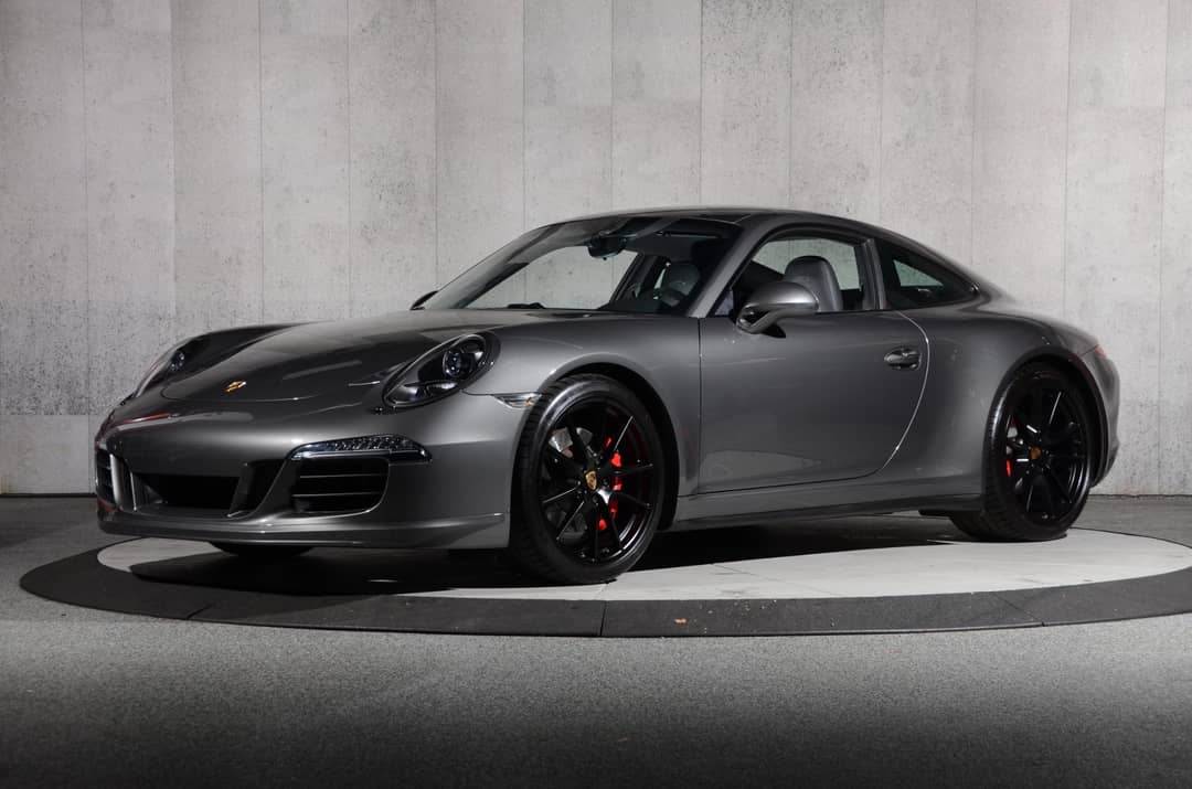 2016 Porsche 911 Carrera GTS — photo 9